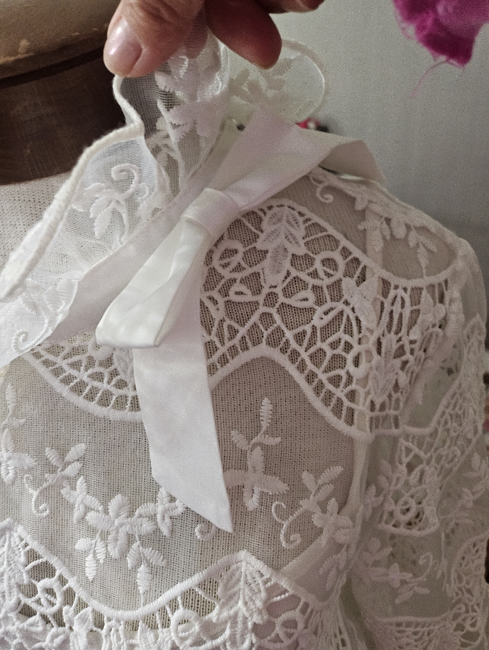 Gracia - White Label Lace Trim Top - Picture 2 of 4